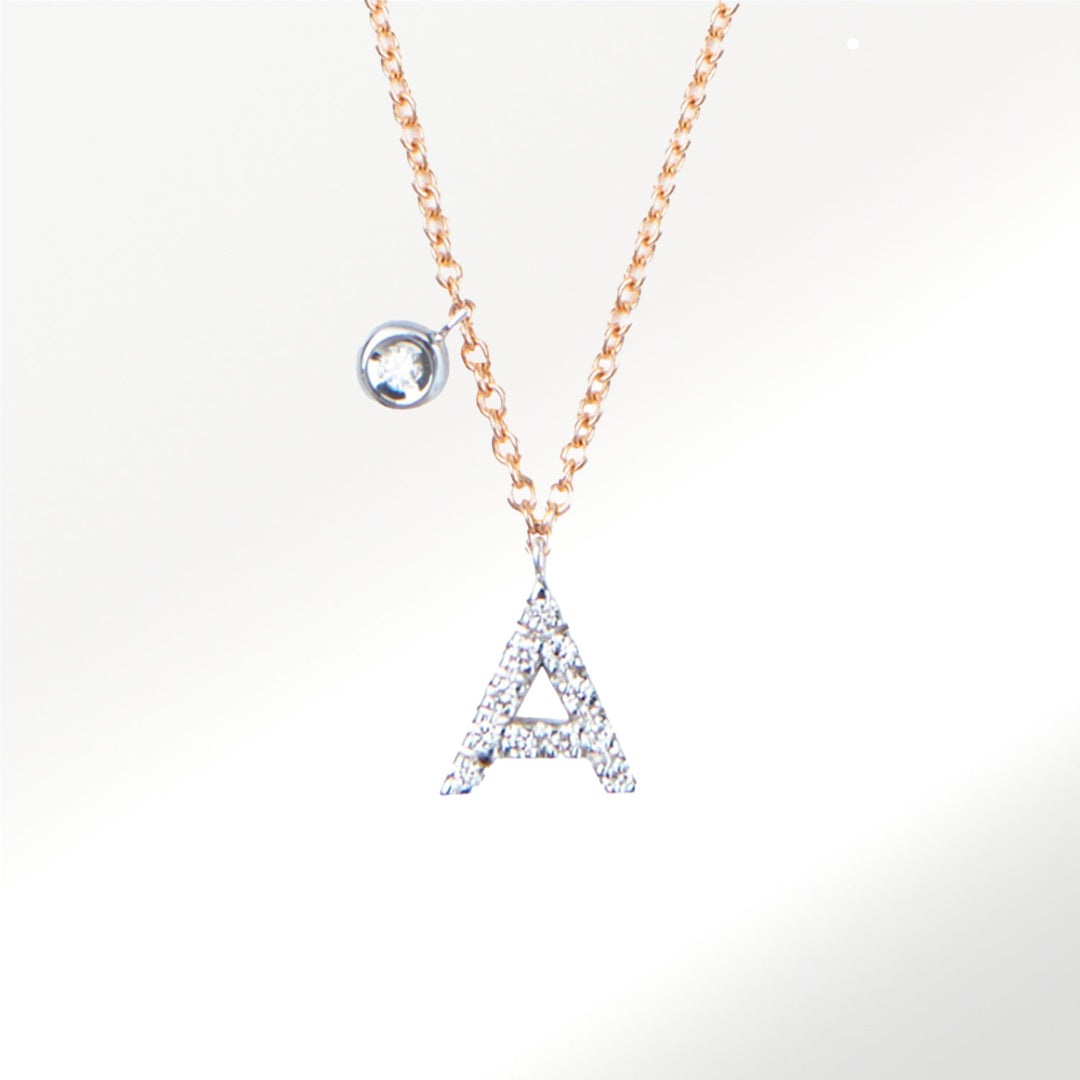 Collar Inicial A Diamantes Blancos