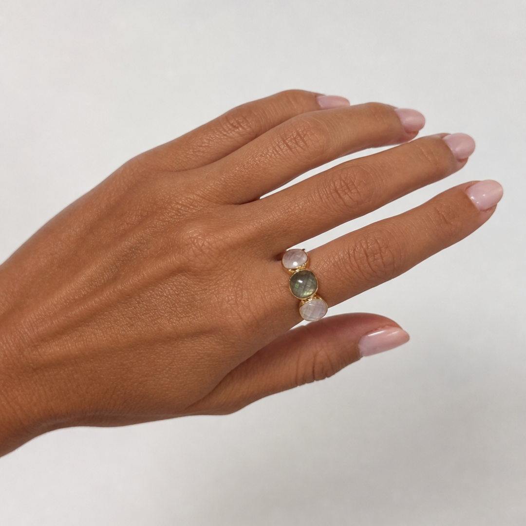 Anillo Gems Baño de Oro Rosa Labradorita y Adularias