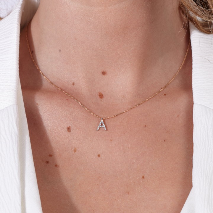 Collar VeoVeo Letra A Oro Rosa Diamantes Blancos