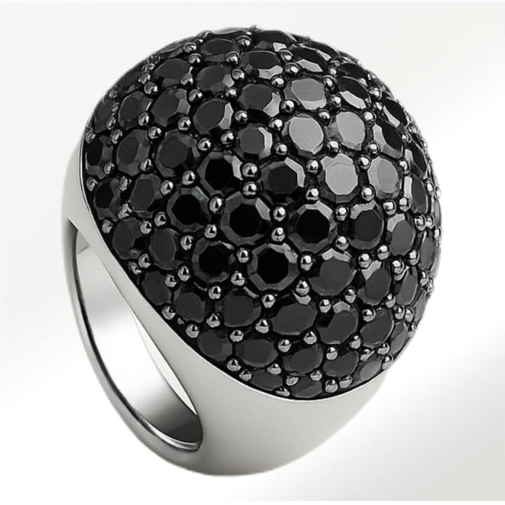 Sortija Origen Pieza Única Oro Blanco Diamantes Negros