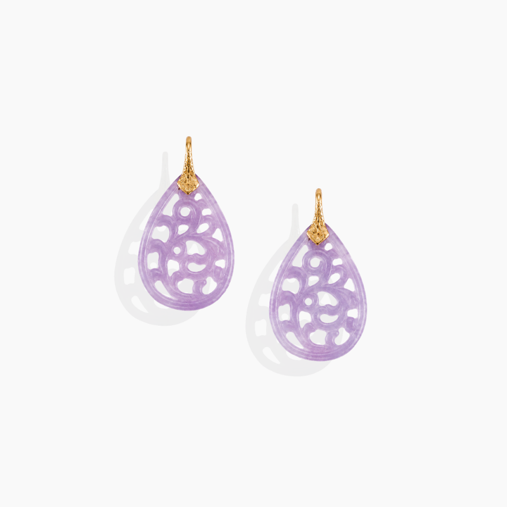 Pendientes Monaquelas – Jade Lavanda Celosía Oro Amarillo 18k