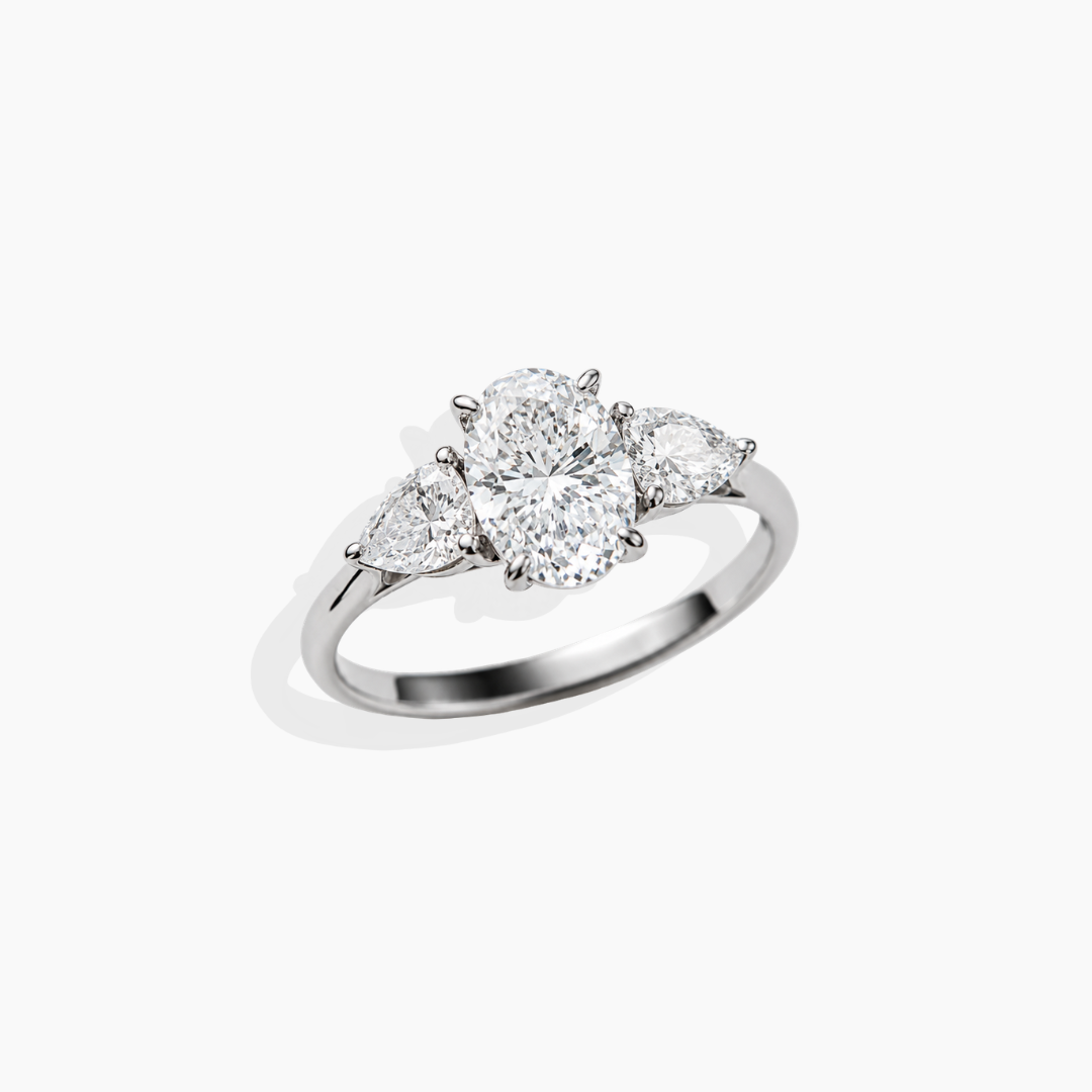 Anillo de compromiso en oro blanco 18k con diamantes de laboratorio colección Diamantes Lab Elena Carrera