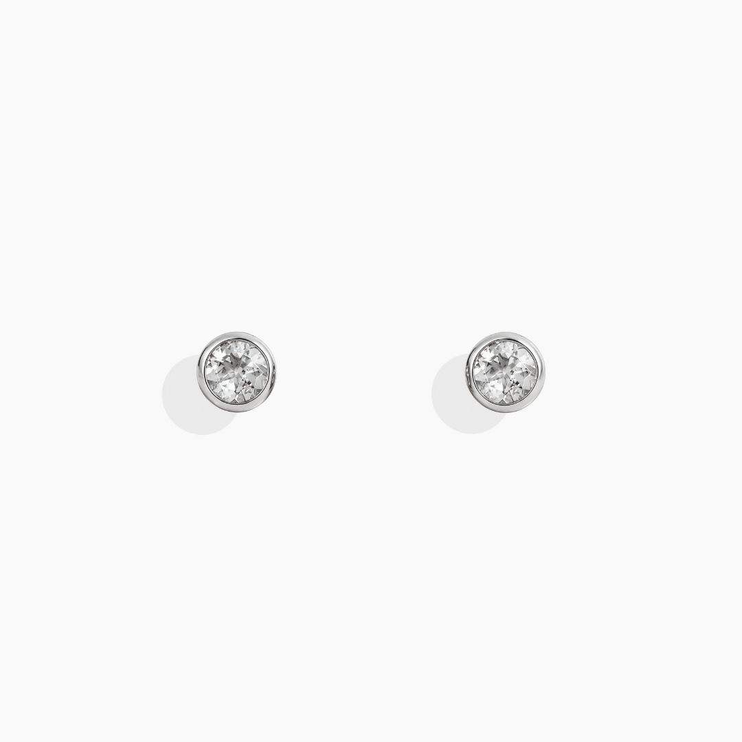 Pendientes realizados con diamantes naturales y oro blanco 18k de By Elena Carrera