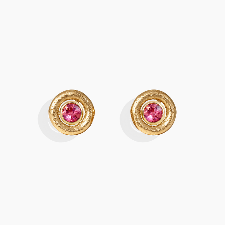Pendientes de turmalina rosa y oro amarillo 18k con accesorio de oro amarillo 18k de By Elena Carrera