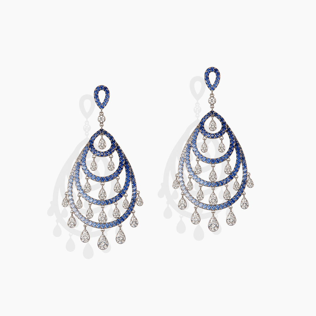 Pendientes largos realizados en zafiros azules en degradé de color y diamantes naturales de By Elena Carrera