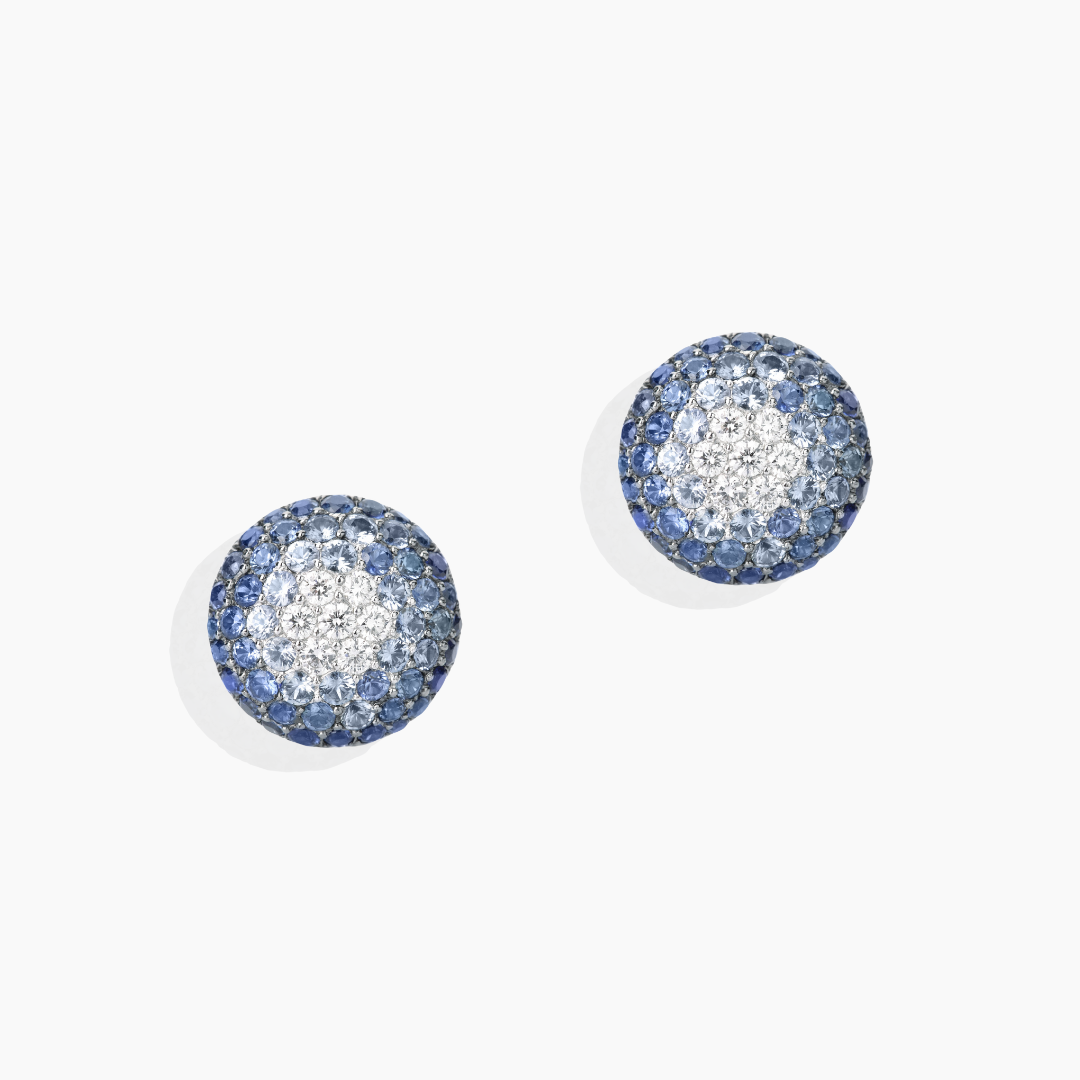 Pendientes de oro blanco 18k con zafiros azules naturales y diamantes By Elena Carrera